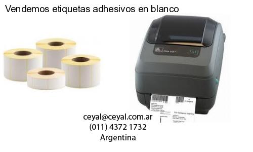 Vendemos etiquetas adhesivos en blanco