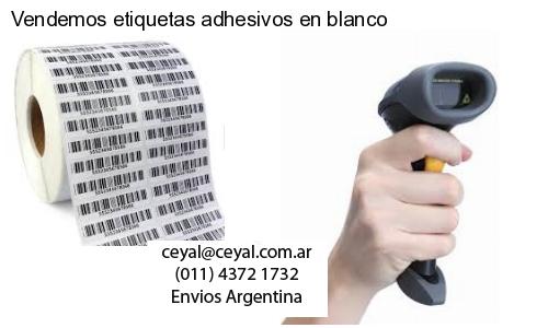 Vendemos etiquetas adhesivos en blanco