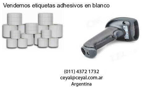 Vendemos etiquetas adhesivos en blanco