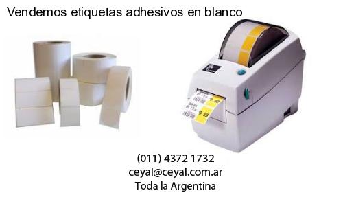 Vendemos etiquetas adhesivos en blanco