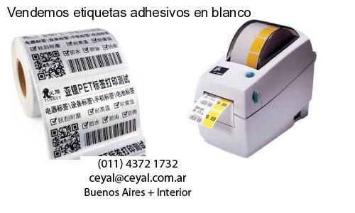Vendemos etiquetas adhesivos en blanco